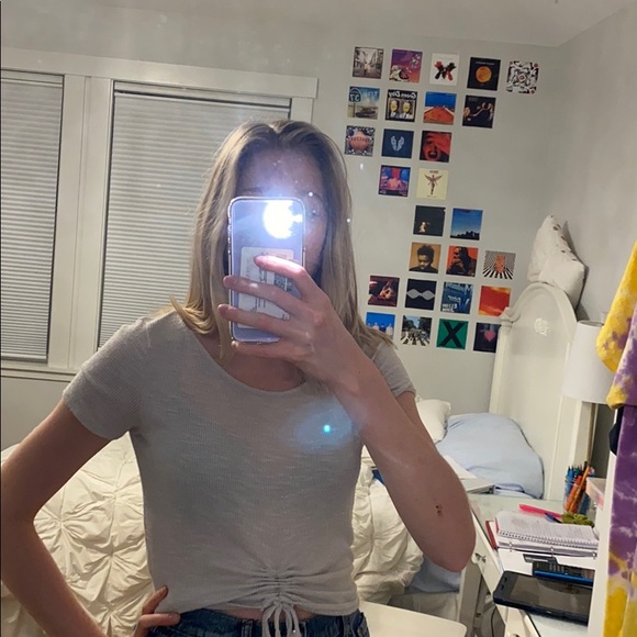 Scrunch tie crop tee - Picture 3 of 4